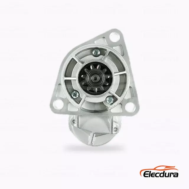 5811000710 Startovac&iacute; motor Isuzu 4BD1 pro dovozce vybaven&iacute;, čeln&iacute; pohled na hnac&iacute; konec